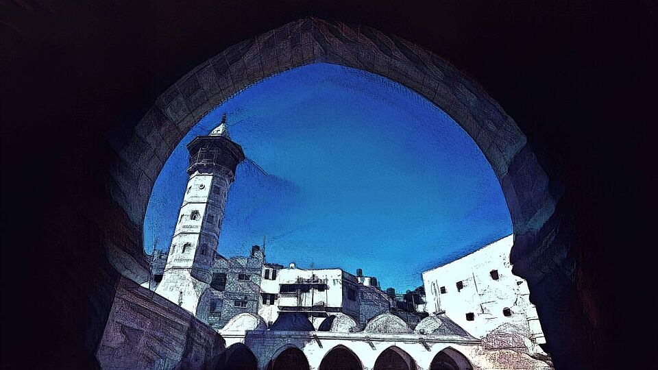 Al Omar Mosque. Photograph by Mariam Khatib and design by Zein Al-Abdallah