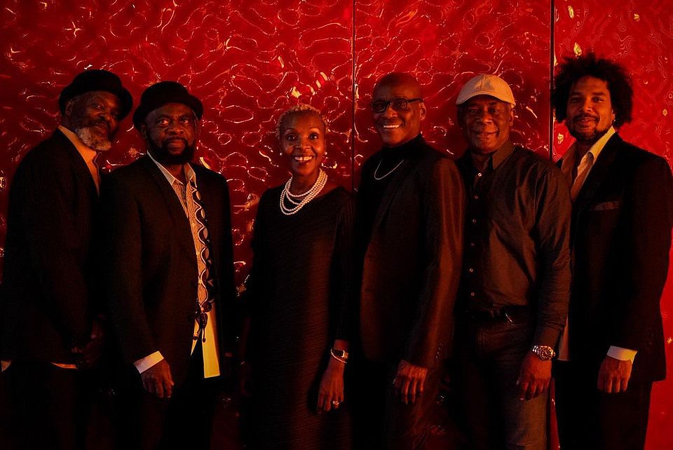Picture of the Black Earth Band