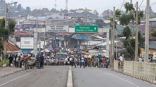 Looking at Democratic Republic of Congo from Rwanda